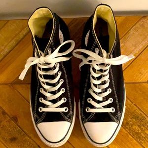 Converse Chuck Taylors Canvas High Top